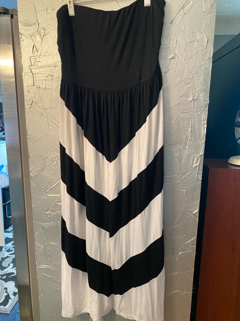 Cynthia Rowley Black & White Chevron Strapless Maxi Dress